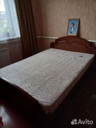 Кровать деревянная 140 см