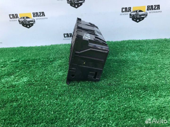 Блок управления климатом Audi A4