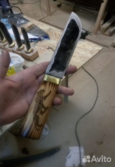 Нож охотничий для шкурения