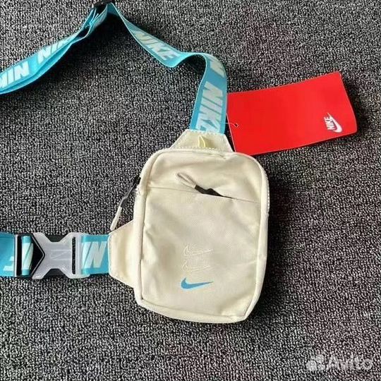 Спортивная сумка nike