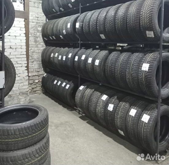 Bridgestone Blizzak VRX2 245/50 R18 96M