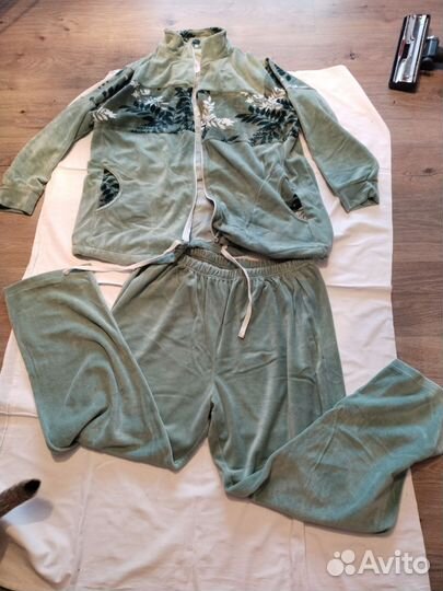 Спортивный костюм женский р 56 новый