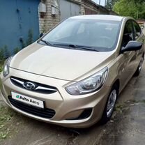 Hyundai Solaris 1.4 AT, 2011, 82 800 км, с пробегом, цена 1 040 000 руб.