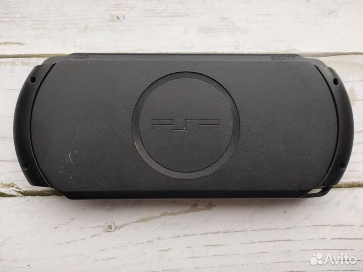 Sony PSP e1008 прошита, карта памяти 64gb