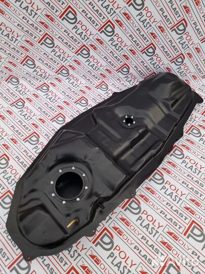 Топливный бак Toyota Rav4 2006-2013