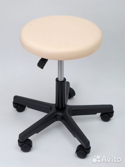 Стул мастера. Кресло мастера