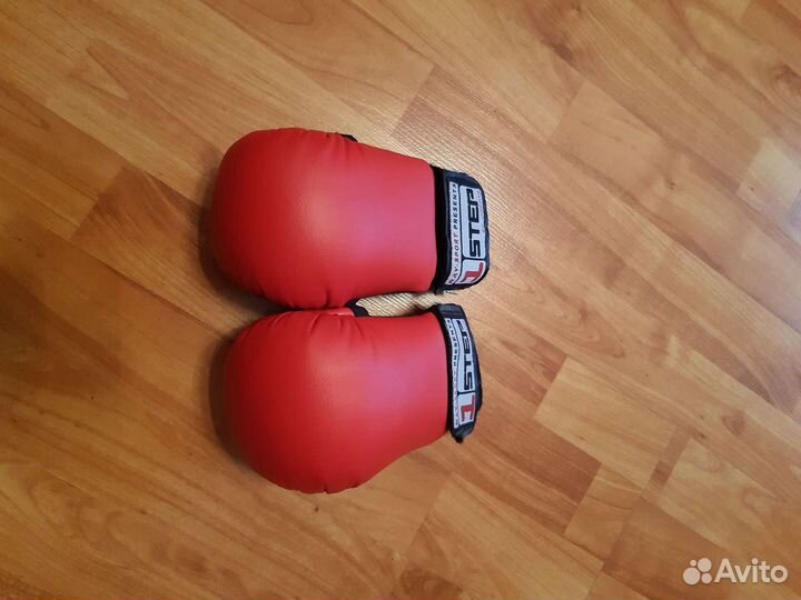 Накладки для карате WKF 1 step