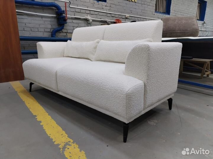Диван 
