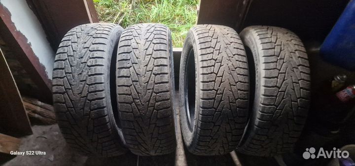 Nokian Tyres Hakkapeliitta 7 225/60 R17