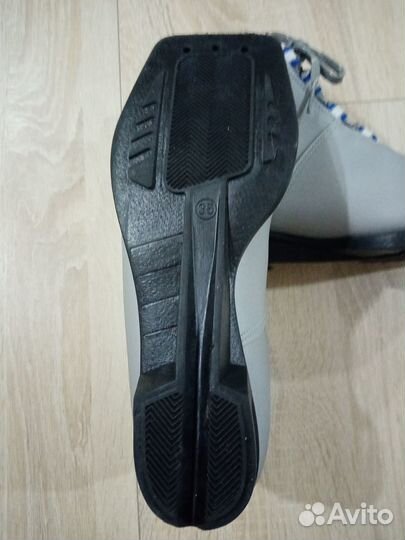 Лыжные ботинки Nordway Alta 35 размер