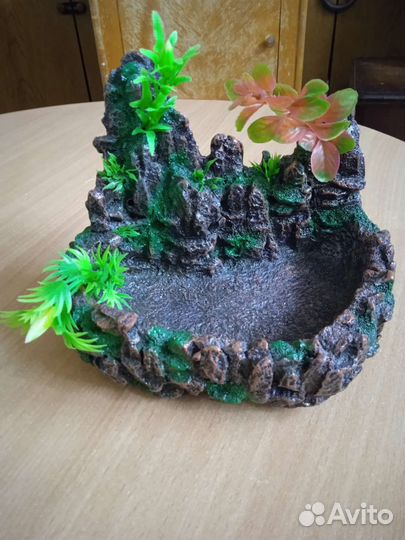 Грот для аквариума