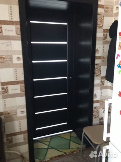 Дверь входная, металлическая. Доставка