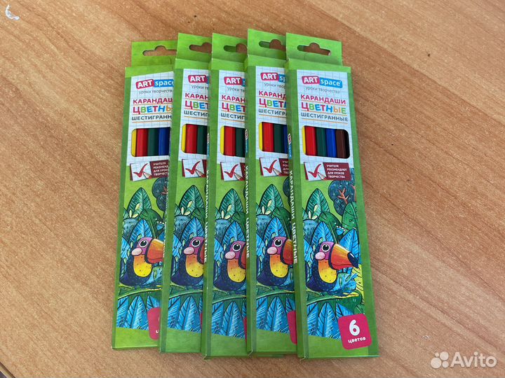 Цветные карандаши 6 штук Новые