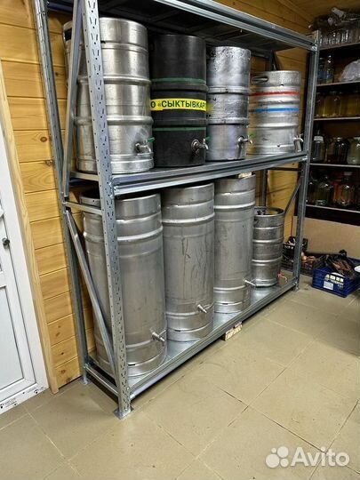 Среднегрузовые стеллажи