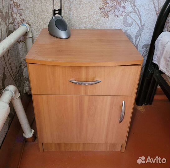 Тумба прикроватная 2 шт бу
