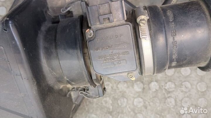 Корпус воздушного фильтра Ford Cougar, 1998