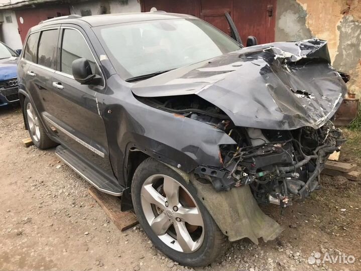 Стекло багажника, Jeep Grand Cherokee