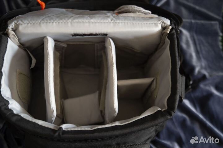 Плечевая сумка Lowepro Nova 180 AW