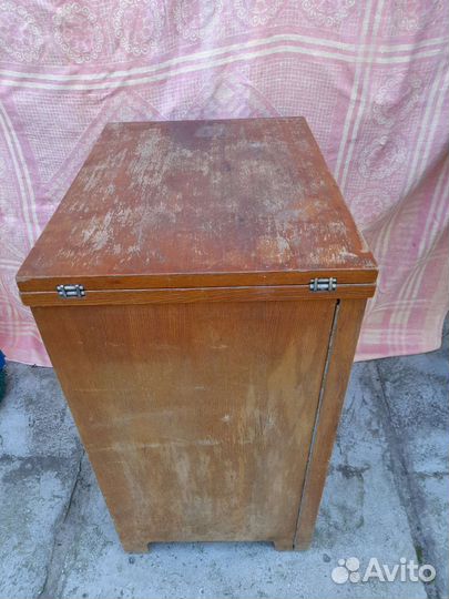 Швейные машинки две штуки