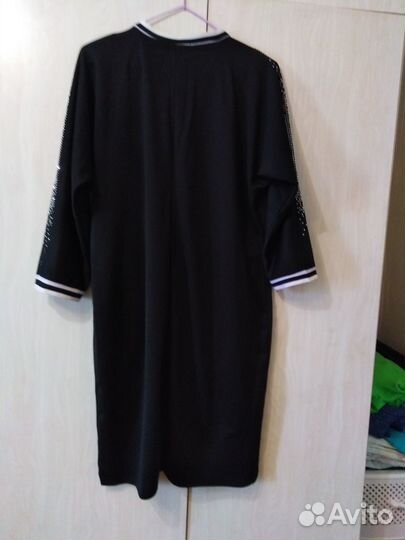Платье черное