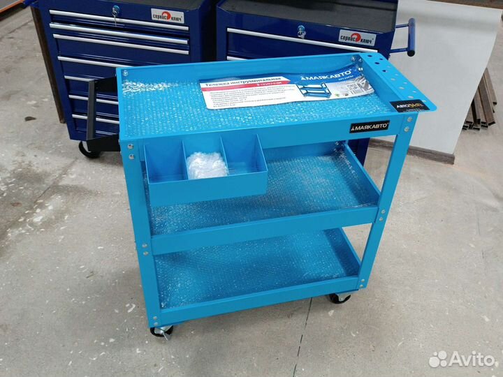 Тележка инструментальная 3 полки