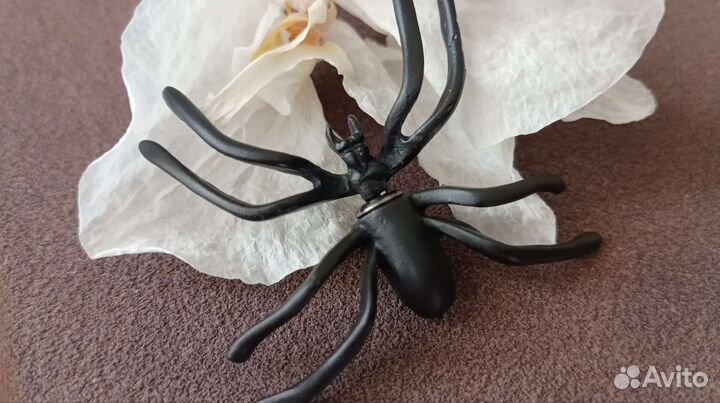 Серьга Паук