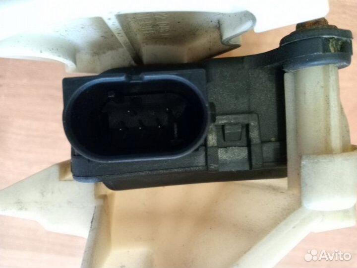 Моторчик заслонки отопителя (печки) Volkswagen