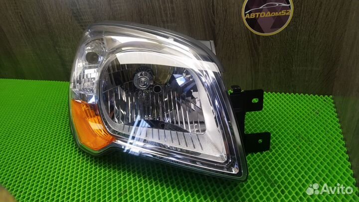 Фара правая Kia Sportage 2 рестайлинг 08-10