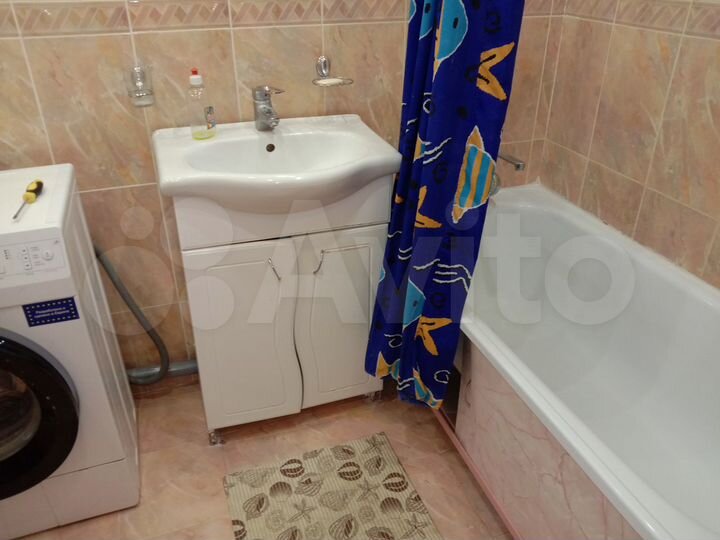 2-к. квартира, 60 м², 6/9 эт.