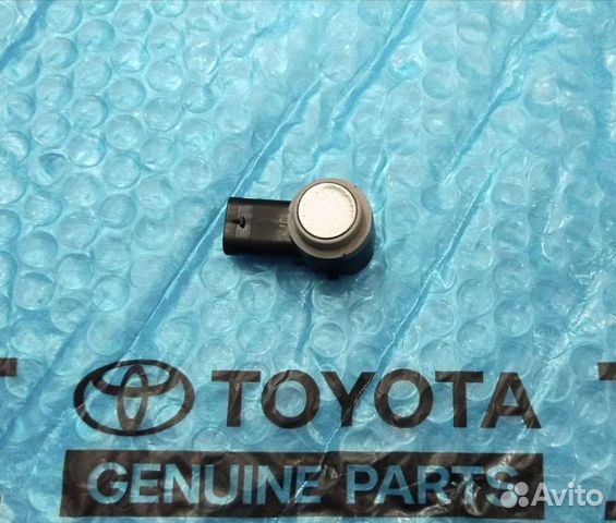 Датчик парковки парктроник Avensis 2011-2015