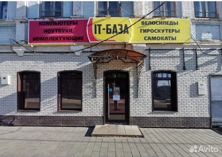 Sony playstation 4pro 1TB 2 геймпада