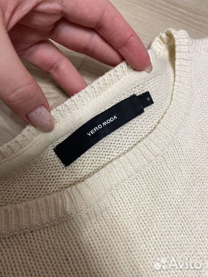 Свитера кофты женские