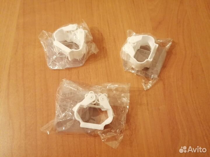 Новые держатели для швабр, инвентаря