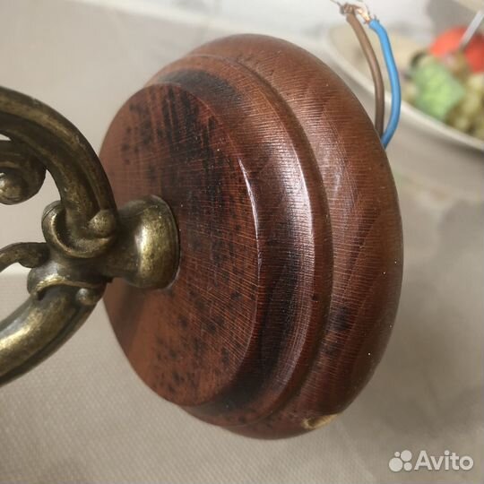 Настенный светильник бра. Испания