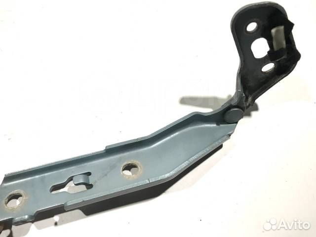 Петля капота левая Audi A6 C6