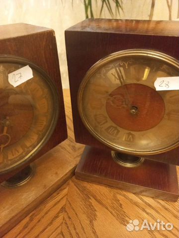 Часы настольные Весна