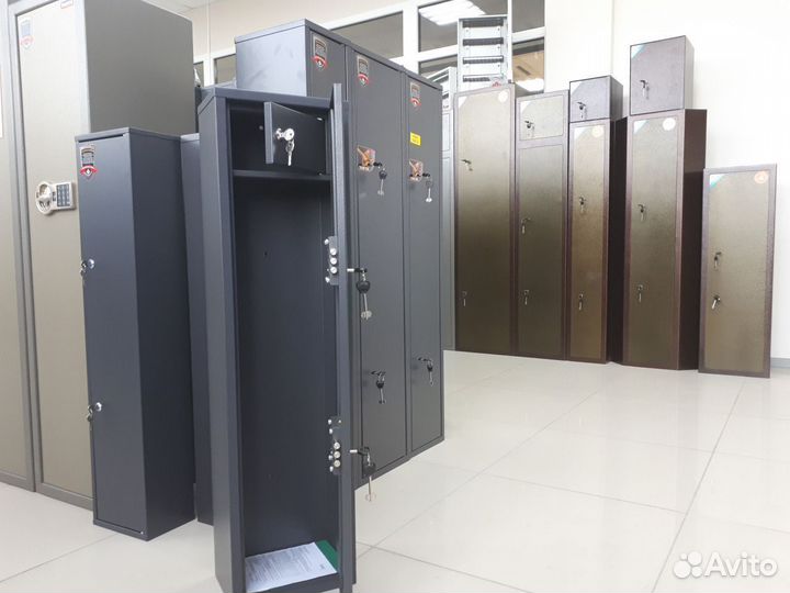 Оружейный сейф Чирок 1018 (на 1-2 ружья)