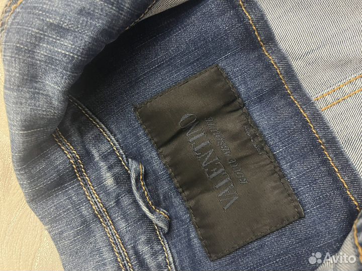 Куртка джинсовая