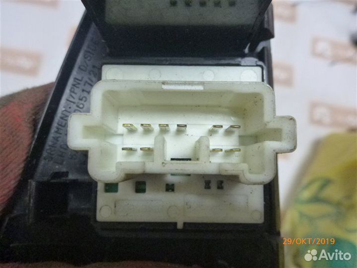 Блок управления зеркалами Mitsubishi Lancer CS1A