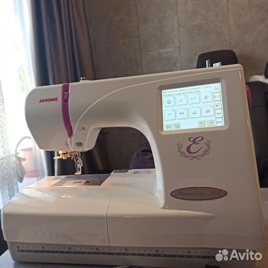 Вышивальная машина Janome Memory craft 350e