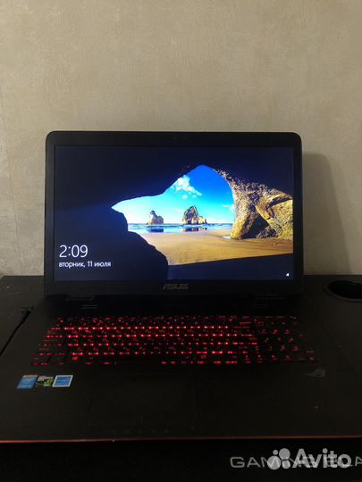 Игровой ноутбук Asus ROG