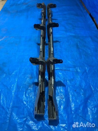 Подножка Mitsubishi Pajero V93W 6G72 2007