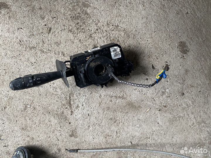 Подрулевой шлейф largus