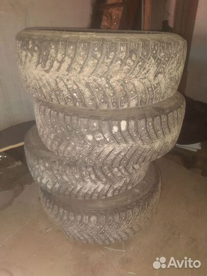 Michelin X-Ice North 4 195/65 R15