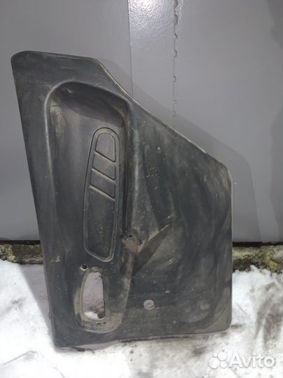 Обшивки задних дверей ваз 2114 2115 2шт
