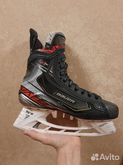 Коньки хоккейные размер 5,5 D