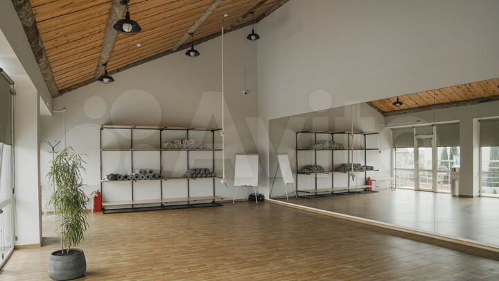 Аренда зала для спорта и танцев