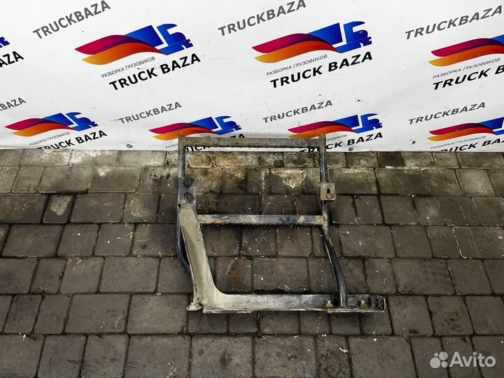 1689813 Подножка за кабиной Daf XF105