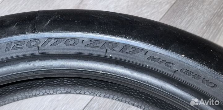 Моторезина Pirelli Diablo Supercorsa V4