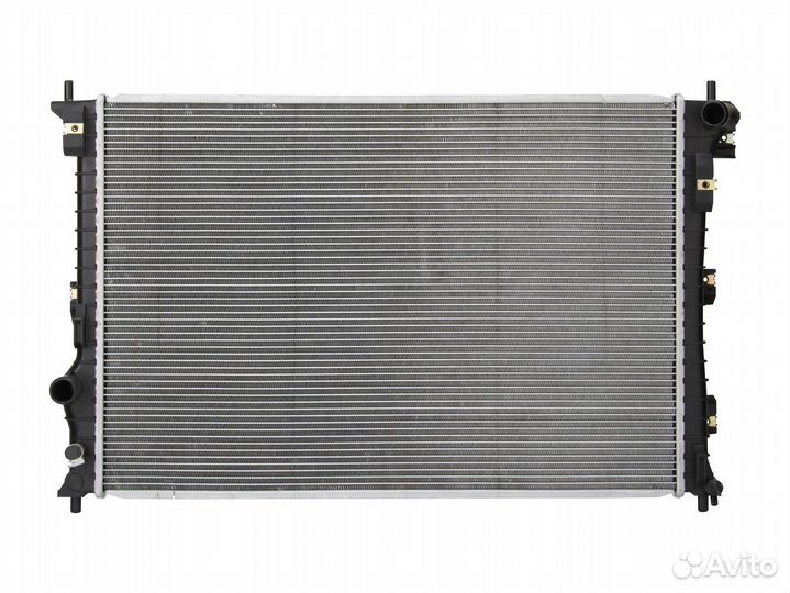 Радиатор охлаждения Ford Explorer 5 Sport